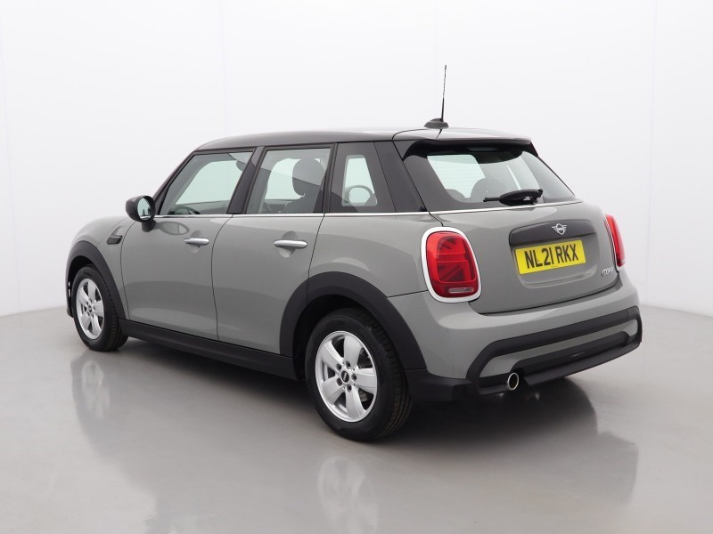 2021 (21) MINI HATCHBACK 1.5 Cooper Classic 5dr Auto