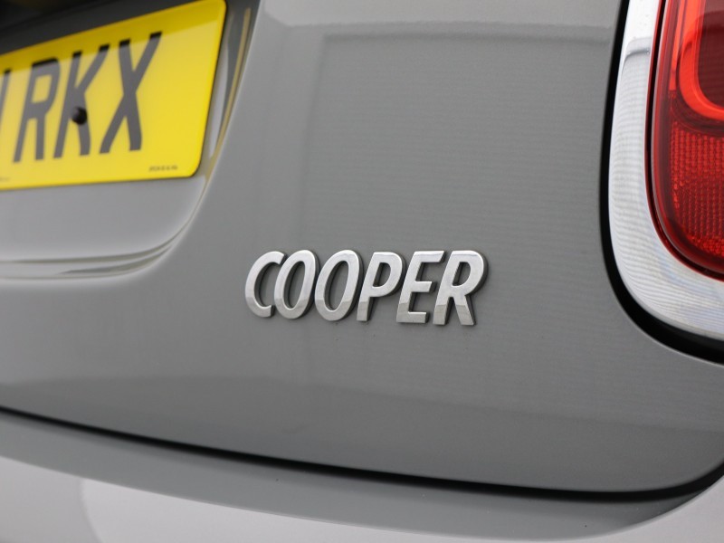 2021 (21) MINI HATCHBACK 1.5 Cooper Classic 5dr Auto 5521031