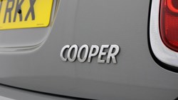 2021 (21) MINI HATCHBACK 1.5 Cooper Classic 5dr Auto 5521031