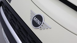 2018 (18) MINI HATCHBACK 2.0 Cooper S II 3dr 5561871