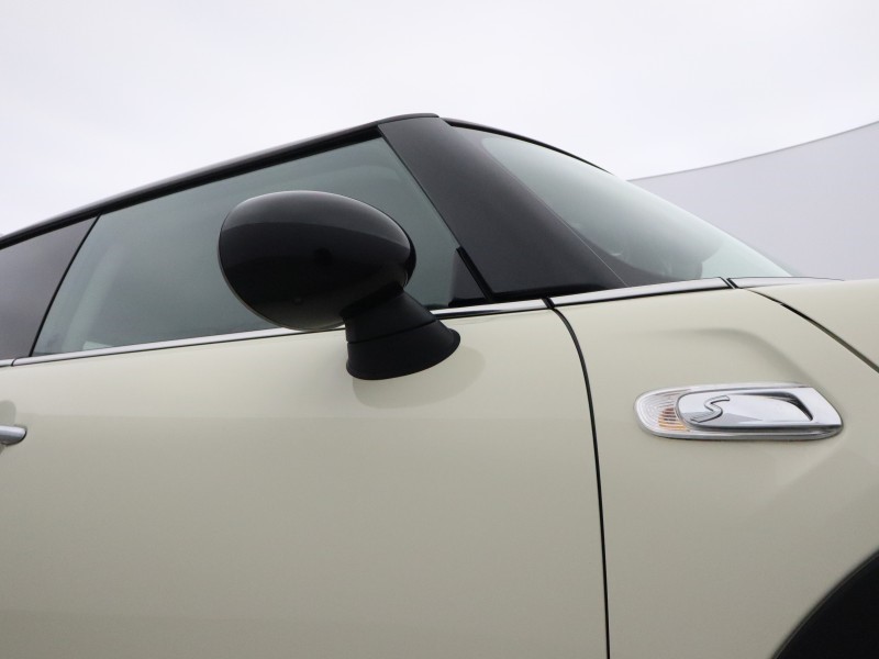 2018 (18) MINI HATCHBACK 2.0 Cooper S II 3dr 5561872