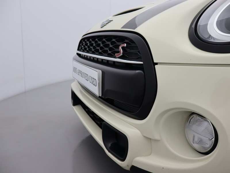 2018 (18) MINI HATCHBACK 2.0 Cooper S II 3dr 5561869