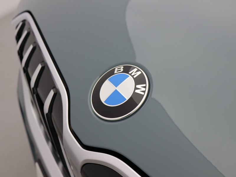2022 (72) BMW X1 xDrive 23i MHT M Sport Premier Pro 5dr  Step 5523103