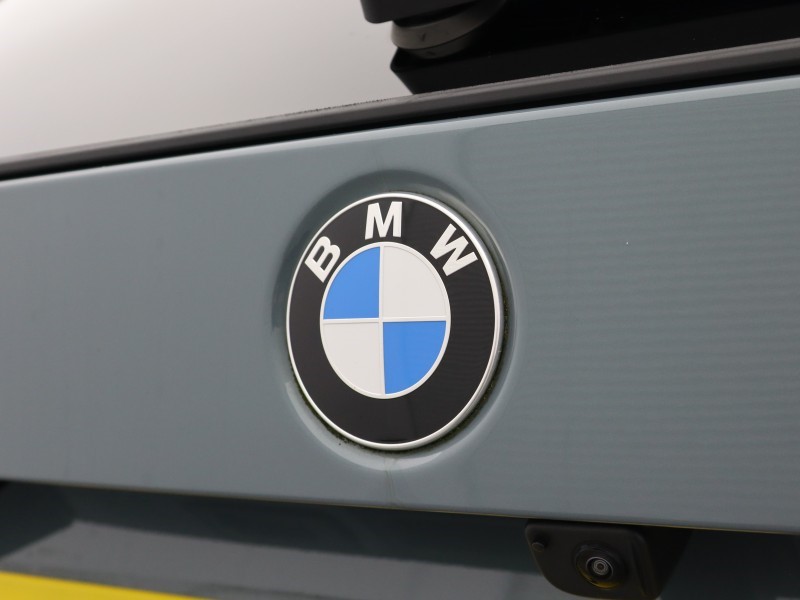 2022 (72) BMW X1 xDrive 23i MHT M Sport Premier Pro 5dr  Step 5523096