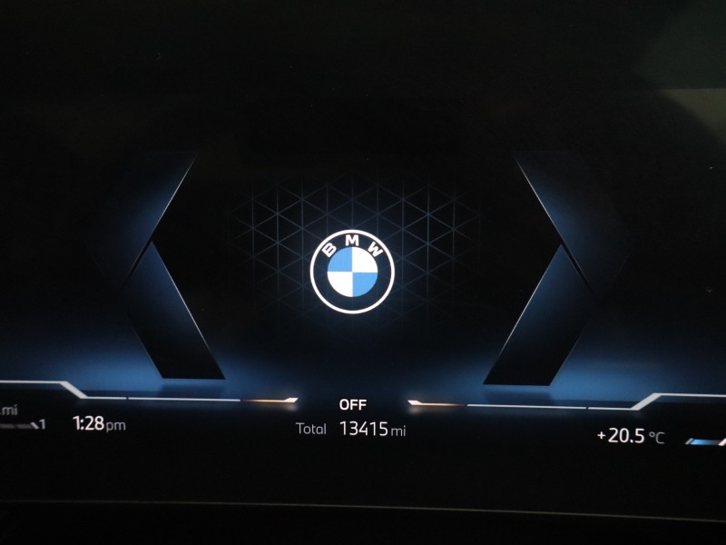 2022 (72) BMW X1 xDrive 23i MHT M Sport Premier Pro 5dr  Step 5523129