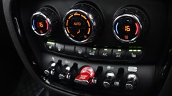 2022 (22) MINI CLUBMAN 1.5 Cooper Exclusive 6dr Auto 5582959