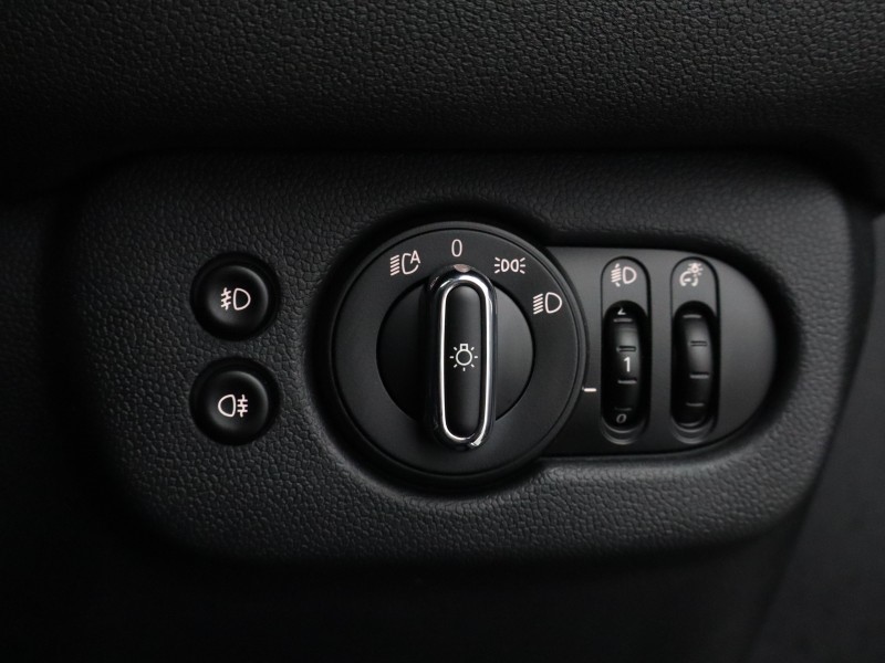 2022 (22) MINI CLUBMAN 1.5 Cooper Exclusive 6dr Auto 5582953