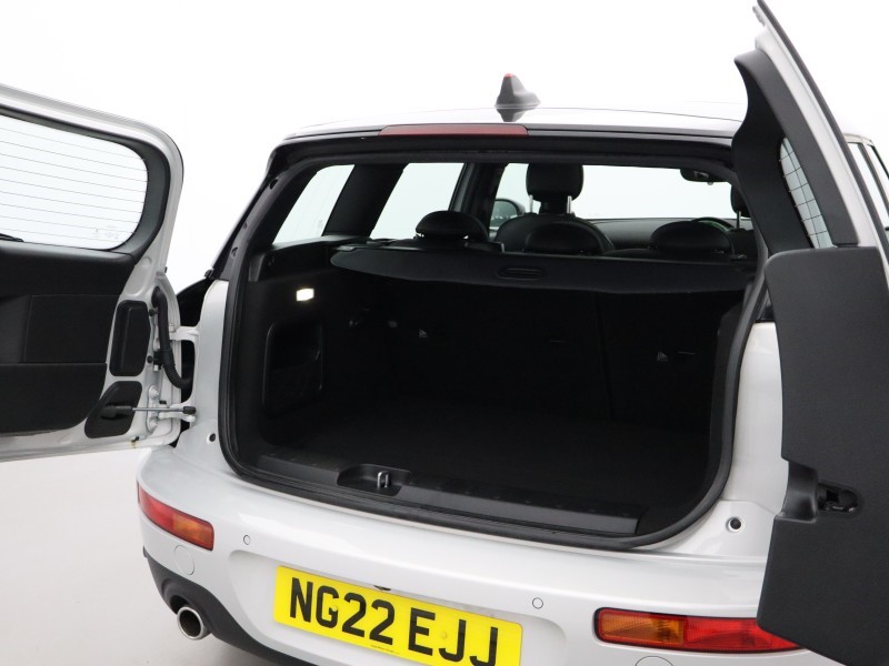 2022 (22) MINI CLUBMAN 1.5 Cooper Exclusive 6dr Auto 5582937