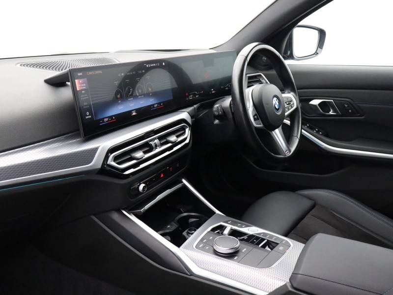 2024 (73) BMW 3 SERIES 330e M Sport 4dr Step Auto 5513884