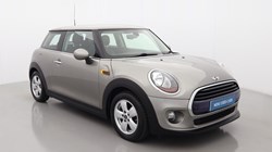 2017 (67) MINI HATCHBACK 1.5 Cooper 3dr Auto 5610559