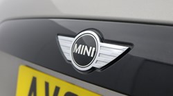 2017 (67) MINI HATCHBACK 1.5 Cooper 3dr Auto 5610301