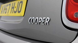 2017 (67) MINI HATCHBACK 1.5 Cooper 3dr Auto 5610300
