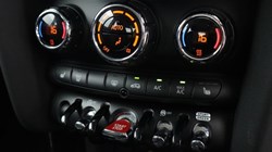 2022 (72) MINI HATCHBACK 1.5 Cooper Classic 3dr Auto 5541549