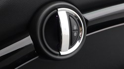 2022 (72) MINI HATCHBACK 1.5 Cooper Classic 3dr Auto 5541534