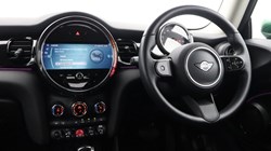 2022 (72) MINI HATCHBACK 1.5 Cooper Classic 3dr Auto 5541539