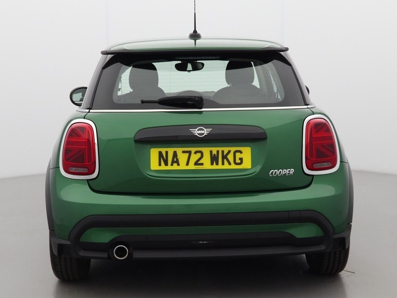 2022 (72) MINI HATCHBACK 1.5 Cooper Classic 3dr Auto 5541514