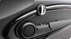 2022 (72) MINI HATCHBACK 1.5 Cooper Classic 3dr Auto 5541532
