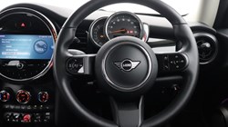 2022 (72) MINI HATCHBACK 1.5 Cooper Classic 3dr Auto 5541538