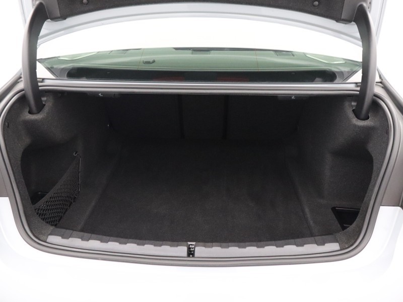 2023 (72) BMW 3 SERIES 320i M Sport 4dr Step Auto 5545552