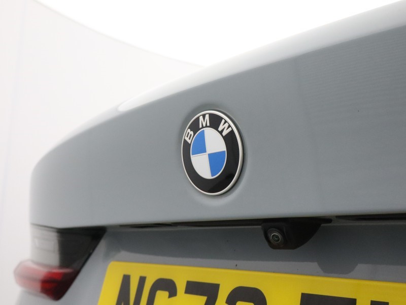 2023 (72) BMW 3 SERIES 320i M Sport 4dr Step Auto 5545550