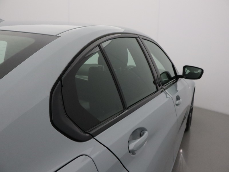 2023 (72) BMW 3 SERIES 320i M Sport 4dr Step Auto 5545554