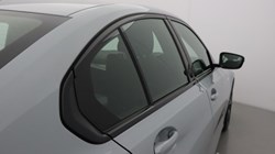 2023 (72) BMW 3 SERIES 320i M Sport 4dr Step Auto 5545554