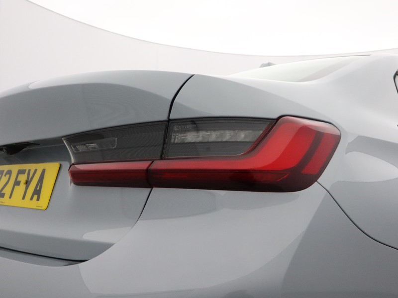 2023 (72) BMW 3 SERIES 320i M Sport 4dr Step Auto 5545549