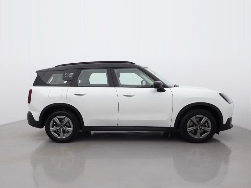 2025 (25) MINI COUNTRYMAN 1.5 C Classic 5dr Auto 5567926