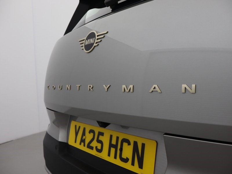 2025 (25) MINI COUNTRYMAN 1.5 C Classic 5dr Auto 5545359
