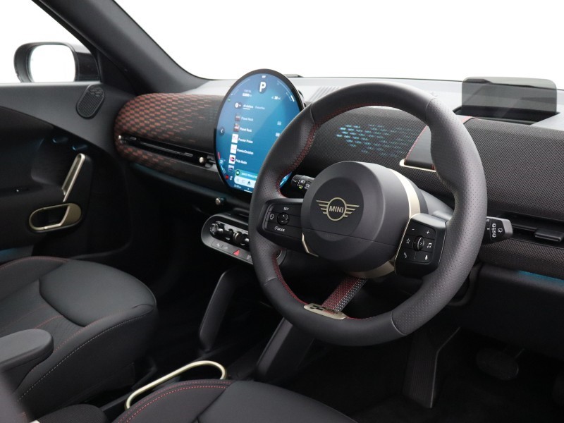 2025 (75) MINI ACEMAN 160kW SE Sport 54kWh 5dr Auto 5536093