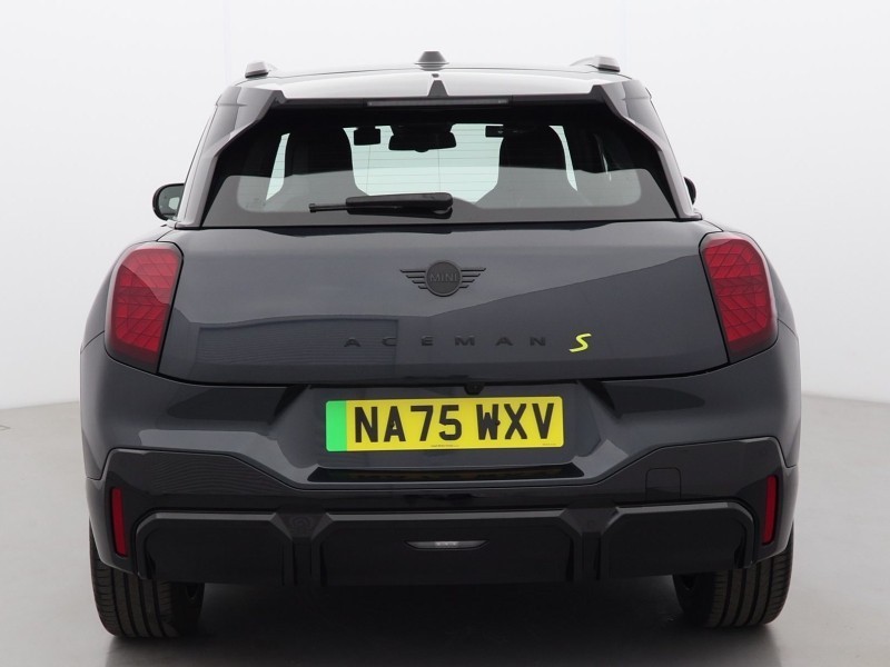 2025 (75) MINI ACEMAN 160kW SE Sport 54kWh 5dr Auto 5536073
