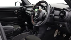 2019 (69) MINI HATCHBACK 1.5 Cooper Sport II 5dr 5597618