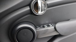 2019 (69) MINI HATCHBACK 1.5 Cooper Sport II 5dr 5597620
