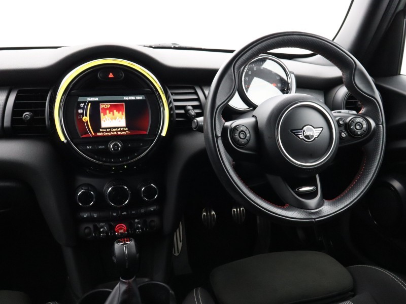 2019 (69) MINI HATCHBACK 1.5 Cooper Sport II 5dr 5597651
