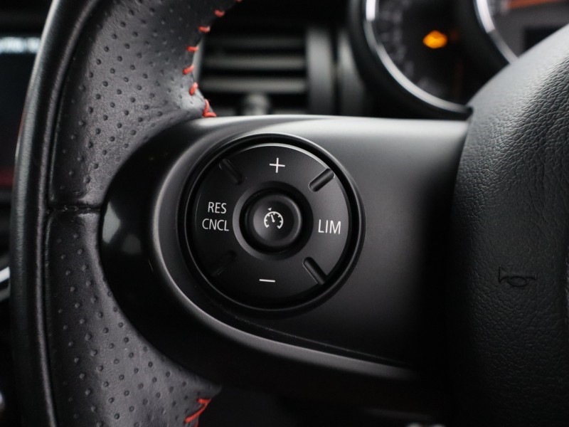 2019 (69) MINI HATCHBACK 1.5 Cooper Sport II 5dr 5597636