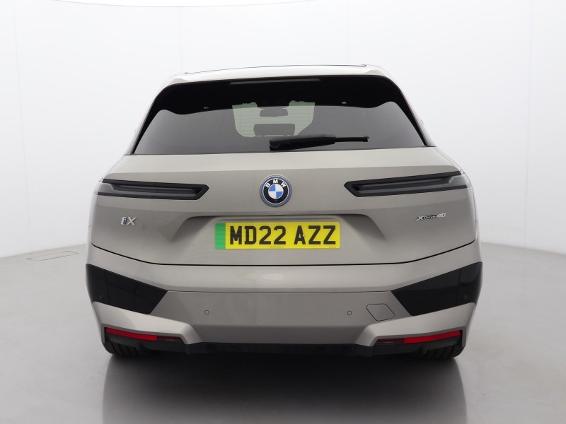 2022 (22) BMW iX 240kW xDrive40 M Sport 76.6kWh 5dr Auto 5575301