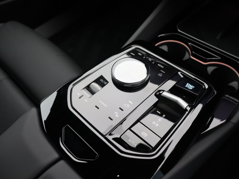 2025 (75) BMW I5 250kW eDrive40 M Sport 84kWh 4dr Auto 5553381