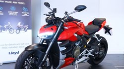 2020 (70) Ducati Streetfighter V4 2682029