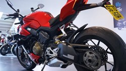 2020 (70) Ducati Streetfighter V4 2682044