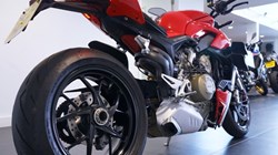 2020 (70) Ducati Streetfighter V4 2682043