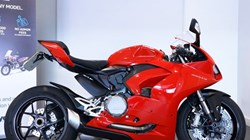 2022 (22) Ducati Panigale V2 2681713