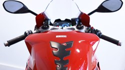 2022 (22) Ducati Panigale V2 2681726