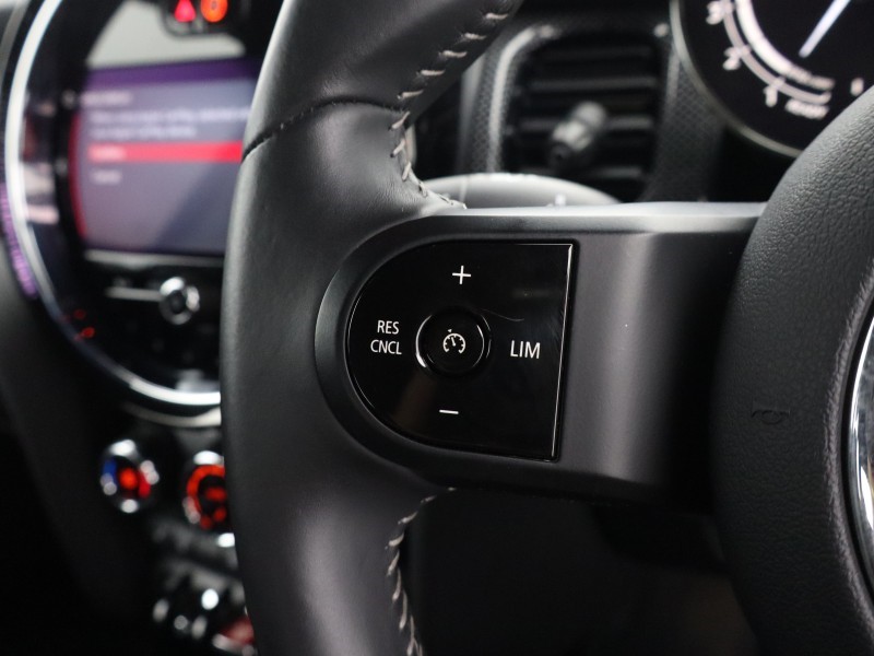 2023 (73) MINI HATCHBACK 1.5 Cooper Exclusive Premium 5dr Auto 5570041