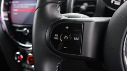 2023 (73) MINI HATCHBACK 1.5 Cooper Exclusive Premium 5dr Auto 5570041