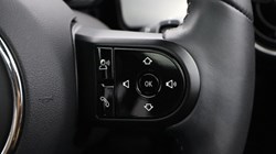 2022 (22) MINI HATCHBACK 1.5 Cooper Exclusive 5dr Auto 5580211