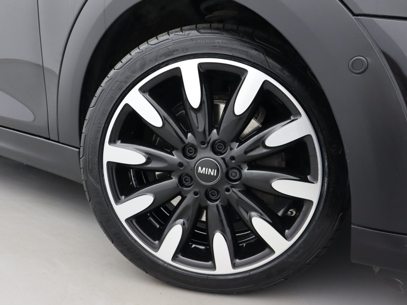 2022 (22) MINI HATCHBACK 1.5 Cooper Exclusive 5dr Auto 5580224