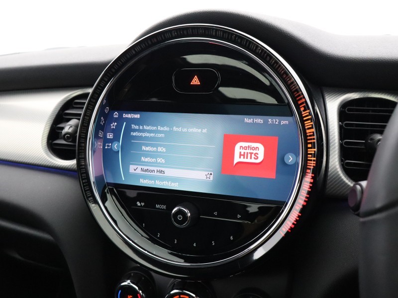 2022 (22) MINI HATCHBACK 1.5 Cooper Exclusive 5dr Auto 5580197