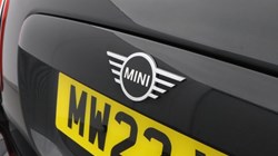 2022 (22) MINI HATCHBACK 1.5 Cooper Exclusive 5dr Auto 5580171