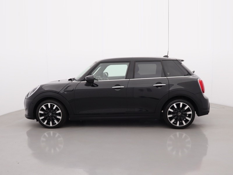 2022 (22) MINI HATCHBACK 1.5 Cooper Exclusive 5dr Auto 5580164
