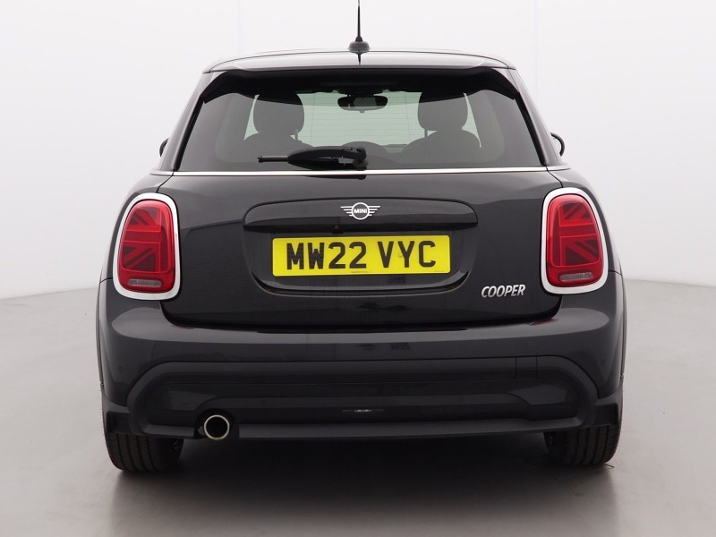 2022 (22) MINI HATCHBACK 1.5 Cooper Exclusive 5dr Auto 5580166